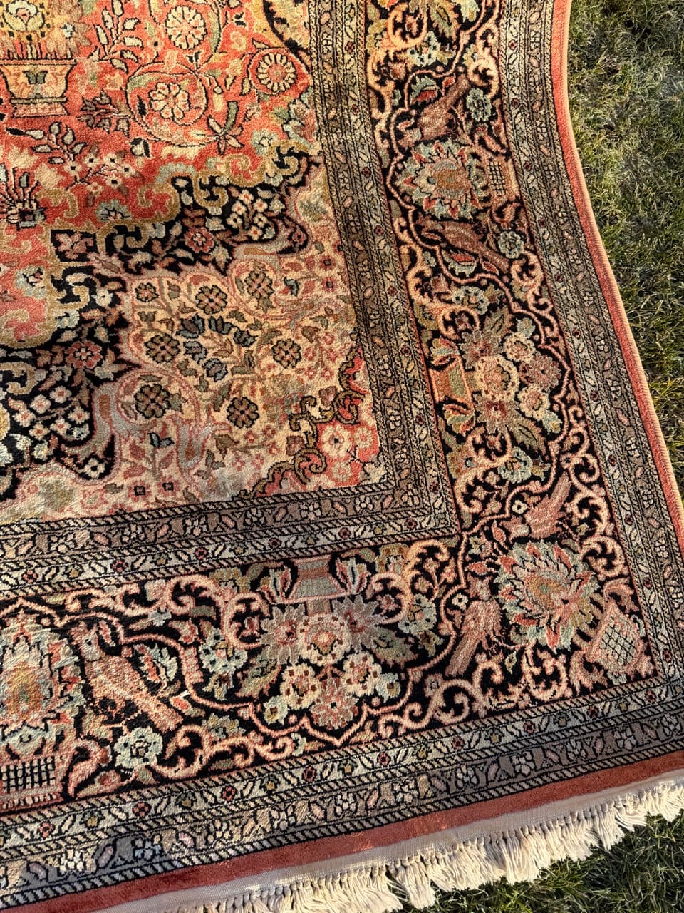 Rug Ghoum, 320x210 cm, silk, India - 183873