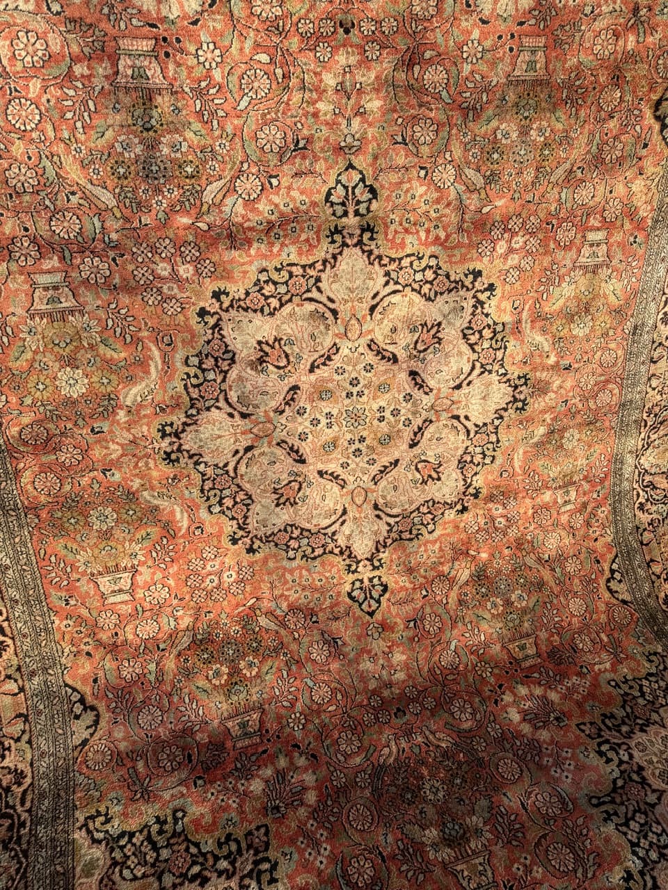 Rug Ghoum, 320x210 cm, silk, India - 183874