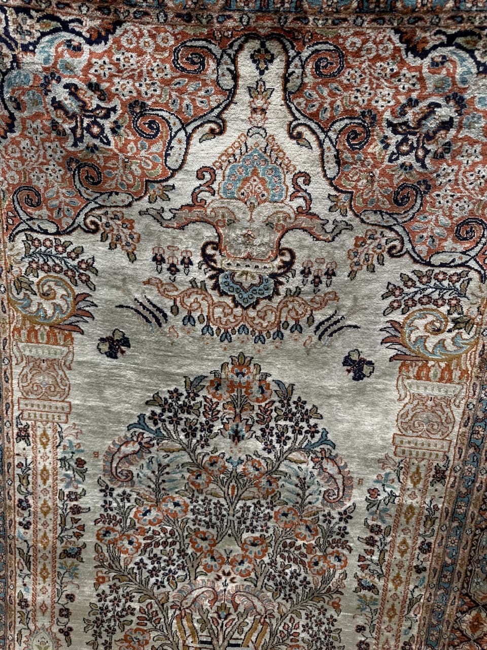 Carpet Ghoum, ivory white silk, India - 183921