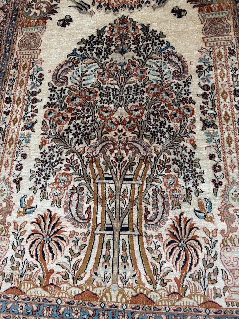 Carpet Ghoum, ivory white silk, India - 183928