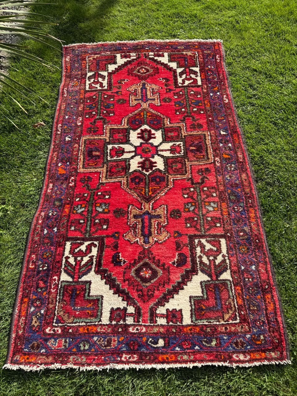 Rug Hamadan 190x104 cm, red, wool, Iran, 1950s. - 183953