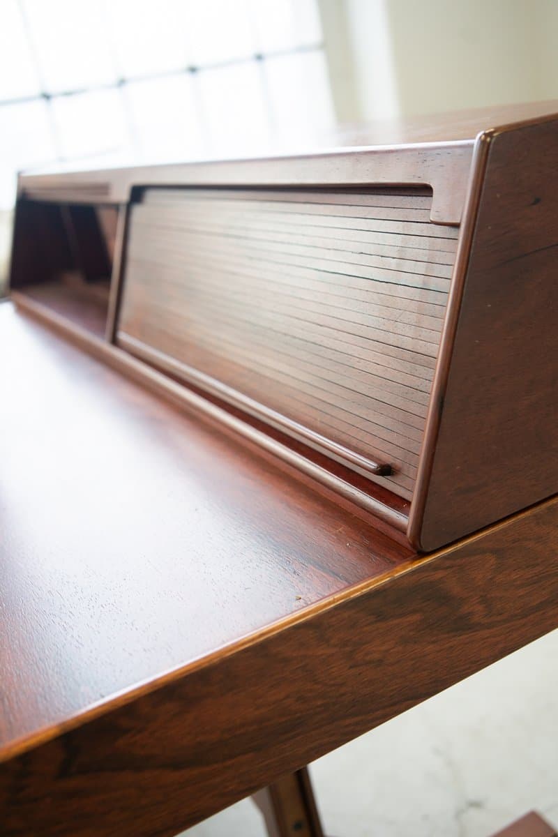 Model 530 writing desk, brown, walnut wood - 184725