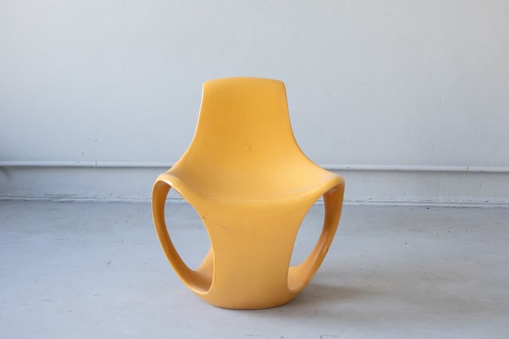 Set of armchair and coffee table, orange, lacquer - 184672