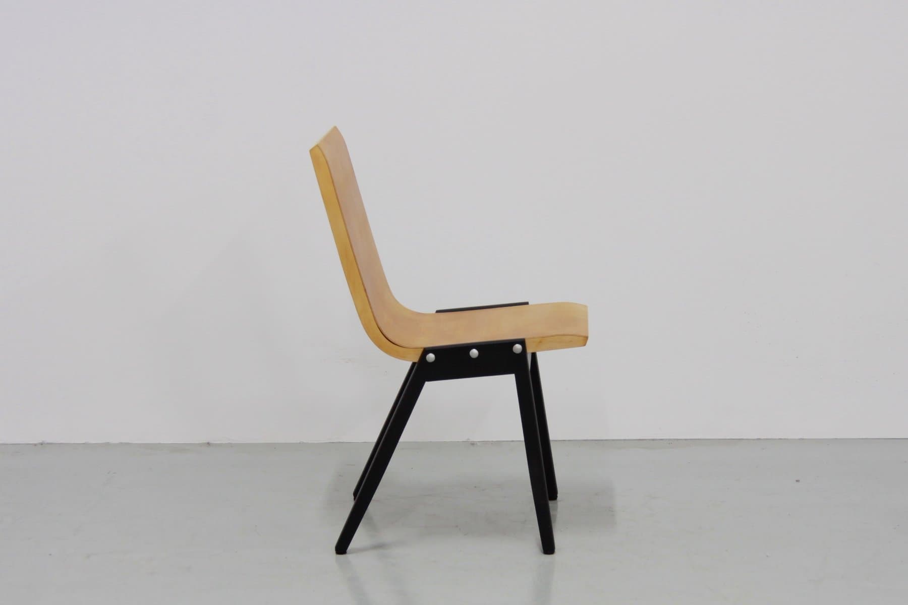 Set of four stacking chairs Roland Rainer, light brown, beech plywood - 184606