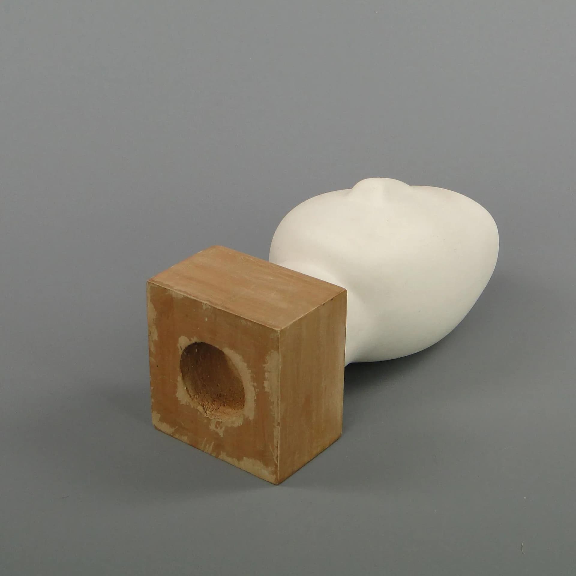 Rzeźba głowy, ivory white ceramika, Szwecja, lata 80. - 12773