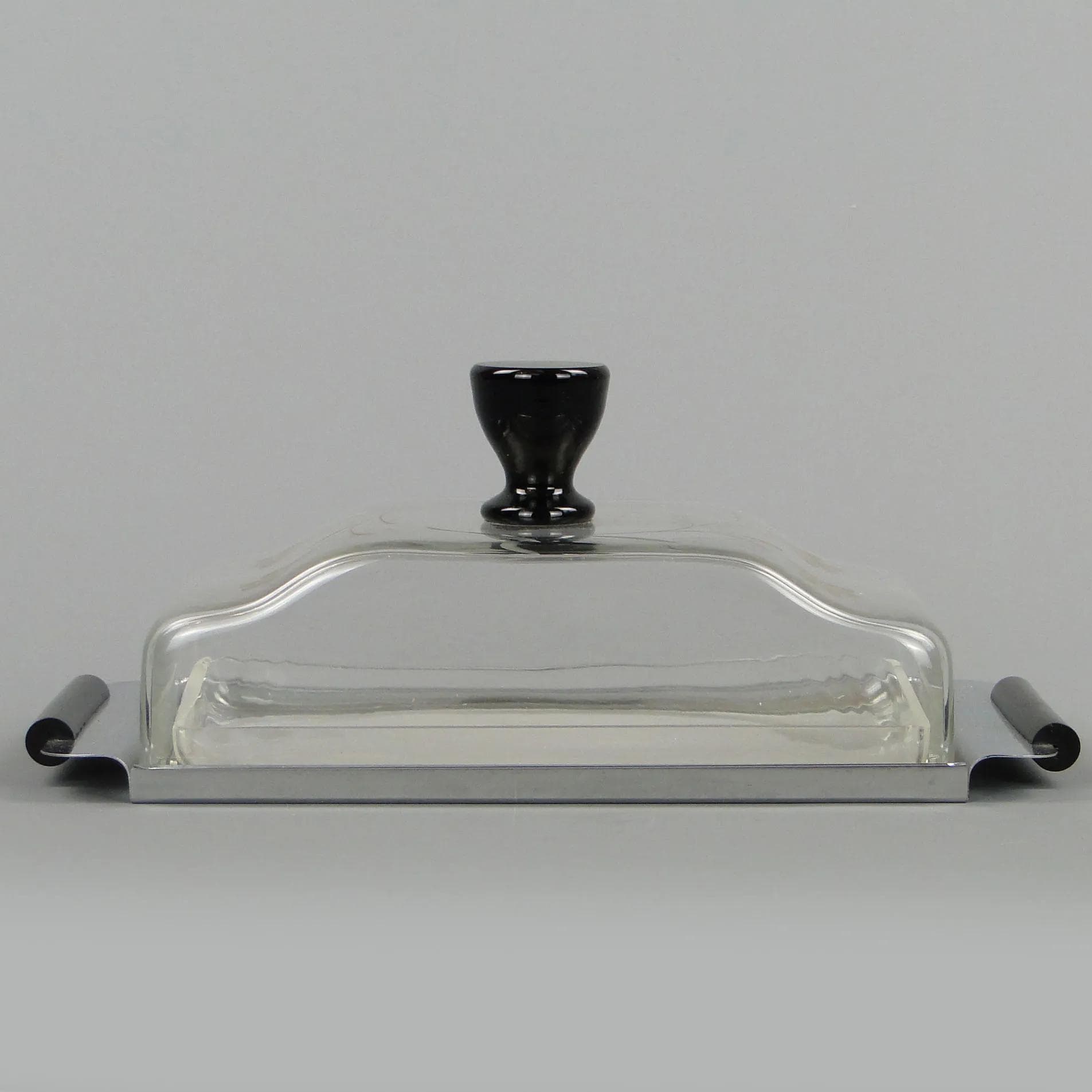 Pojemnik na ser Art déco, szkło kryształowe transparentne, bakelit czarny, metal biały, Polska, lata 30. - 12907