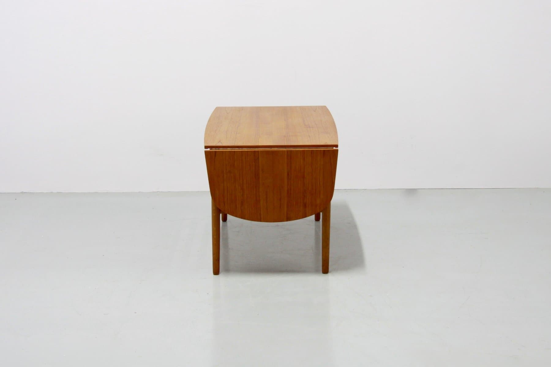 Extendable Danish coffee table, brown, teak - 184201