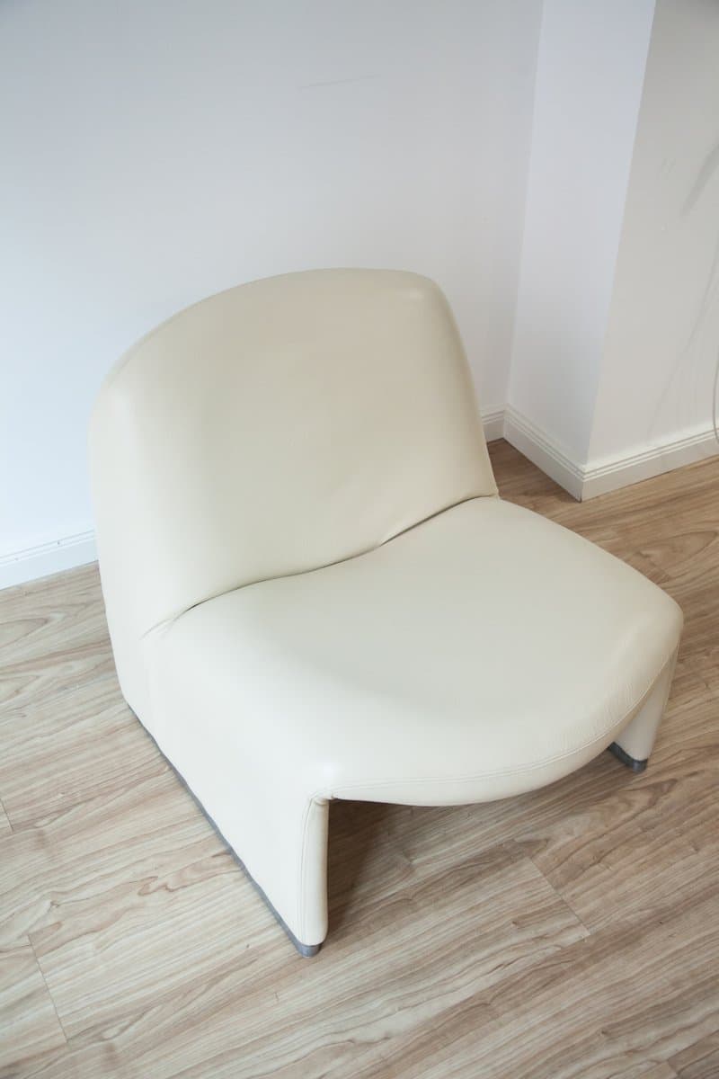 Set of 4 Alky lounge chairs, beige and brown, dollaro natural leather - 184181