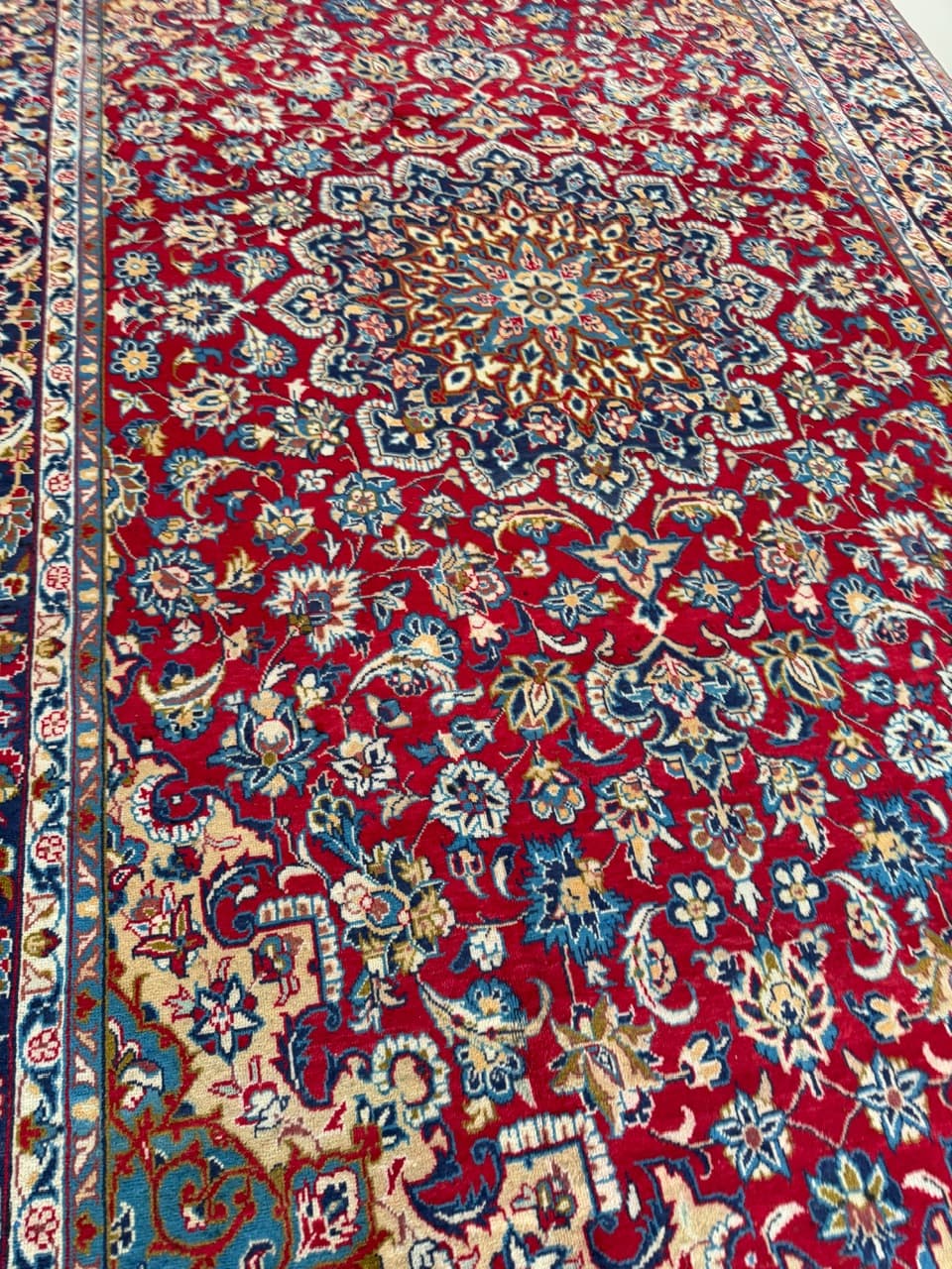 Rug Keshan 390x240 cm, red, wool, Iran - 184040