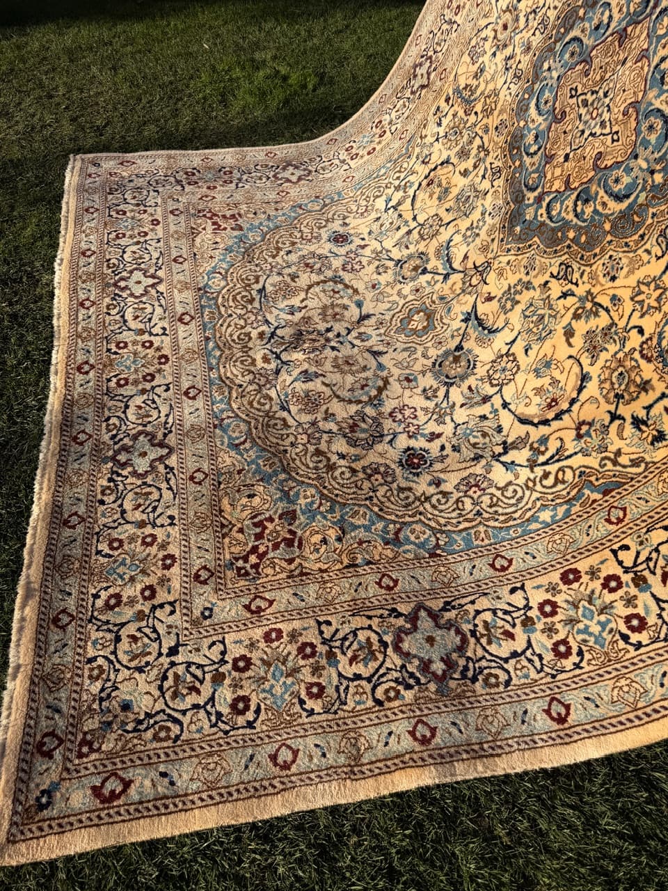 Persian rug Nain, ivory, wool silk, Iran, 1990s. - 184050