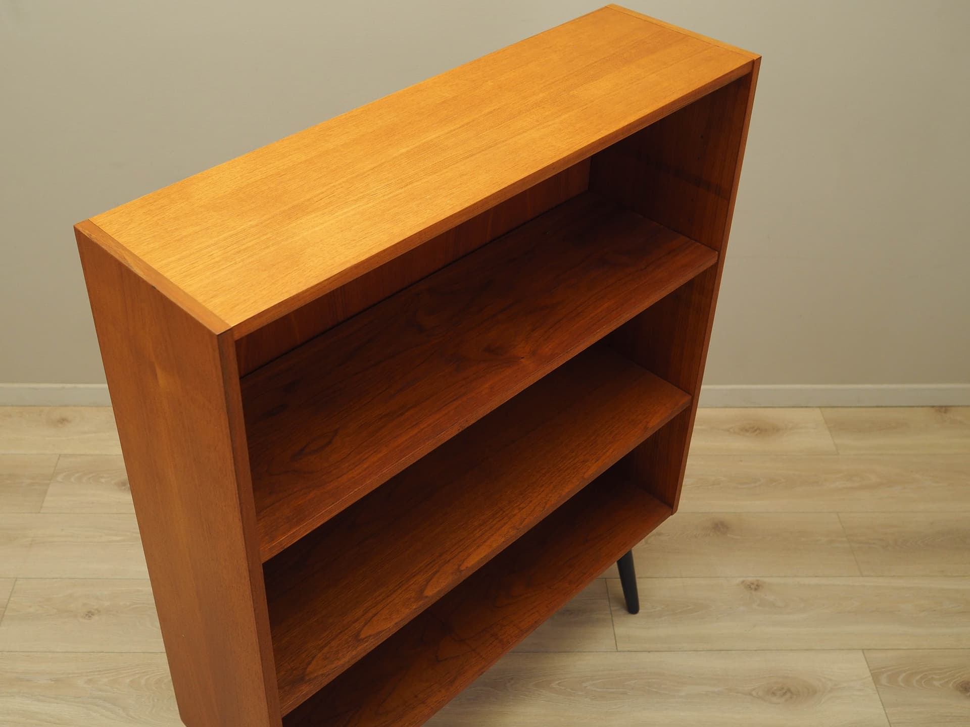 Bookcase, brown teak, Denmark, 1970s. - 184132