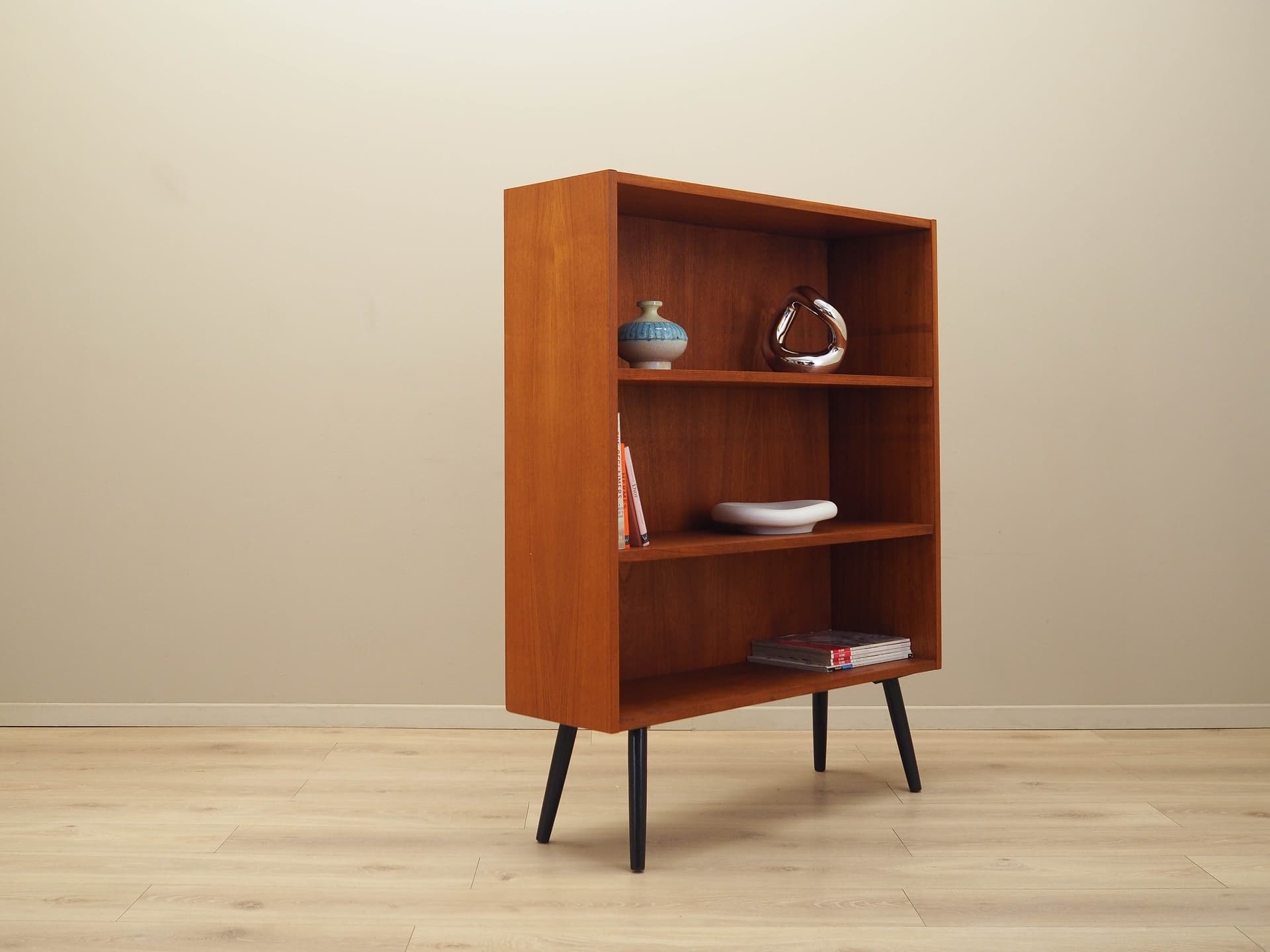 Bookcase, brown teak, Denmark, 1970s. - 184131