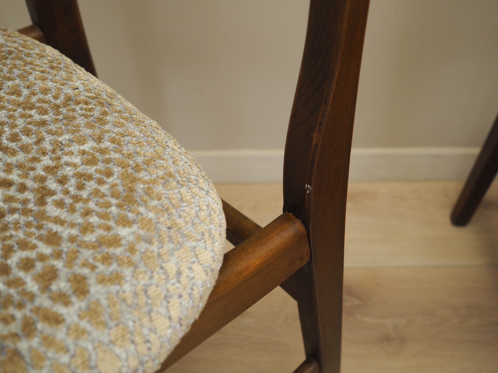 Komplet sześciu krzeseł, Dania, lata 60. - 184889