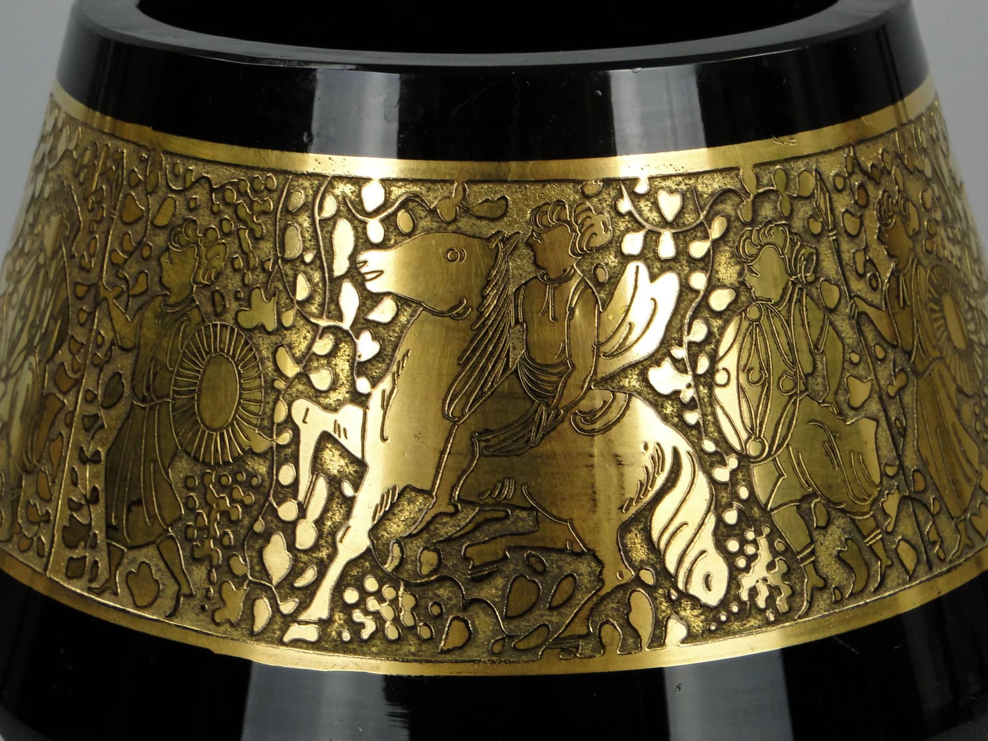 Wazon Art déco, fiolet szkło kryształowe, proj. J. Hoffmann, Czechy, lata 20. - 12885