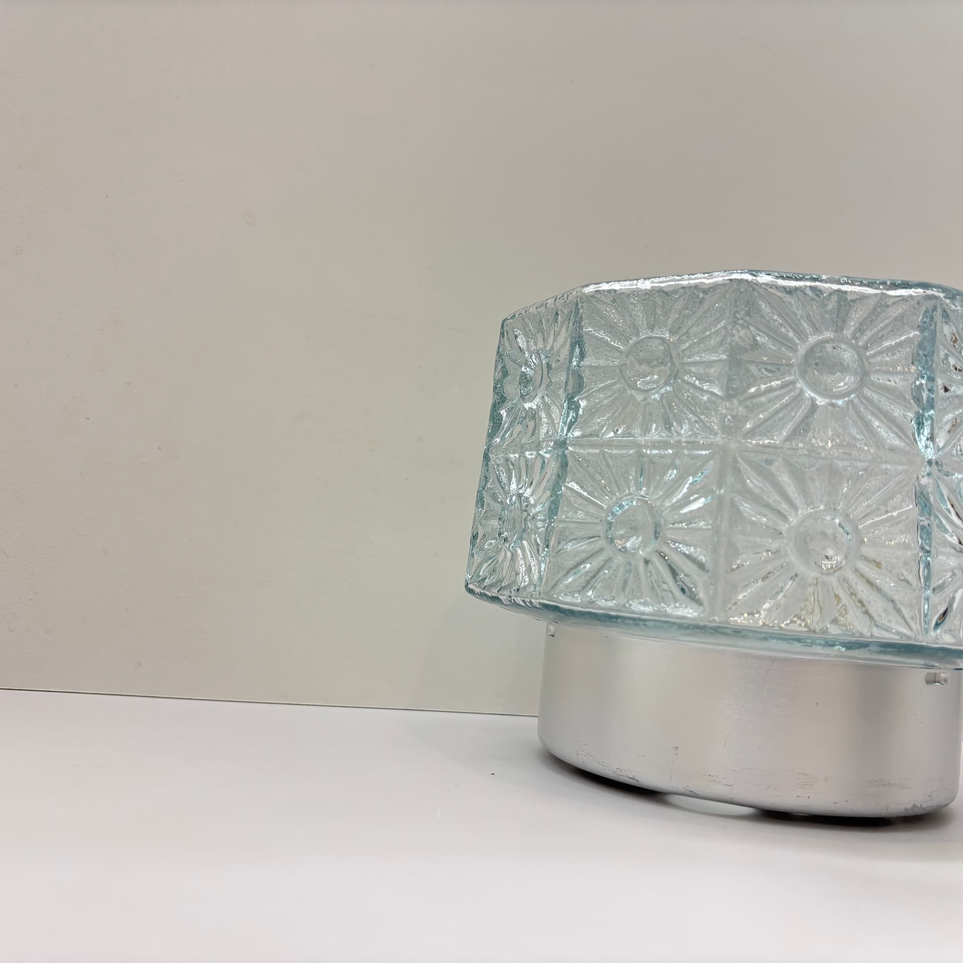 Plafon, turkusowe szkło, aluminium szczotkowane, Niemcy, lata 80. - 185115