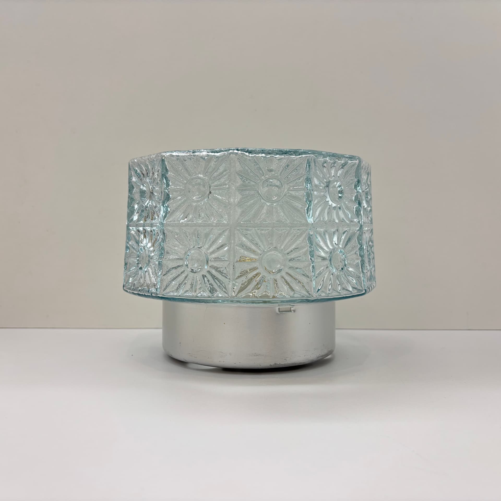 Plafon, turkusowe szkło, aluminium szczotkowane, Niemcy, lata 80. - 185116