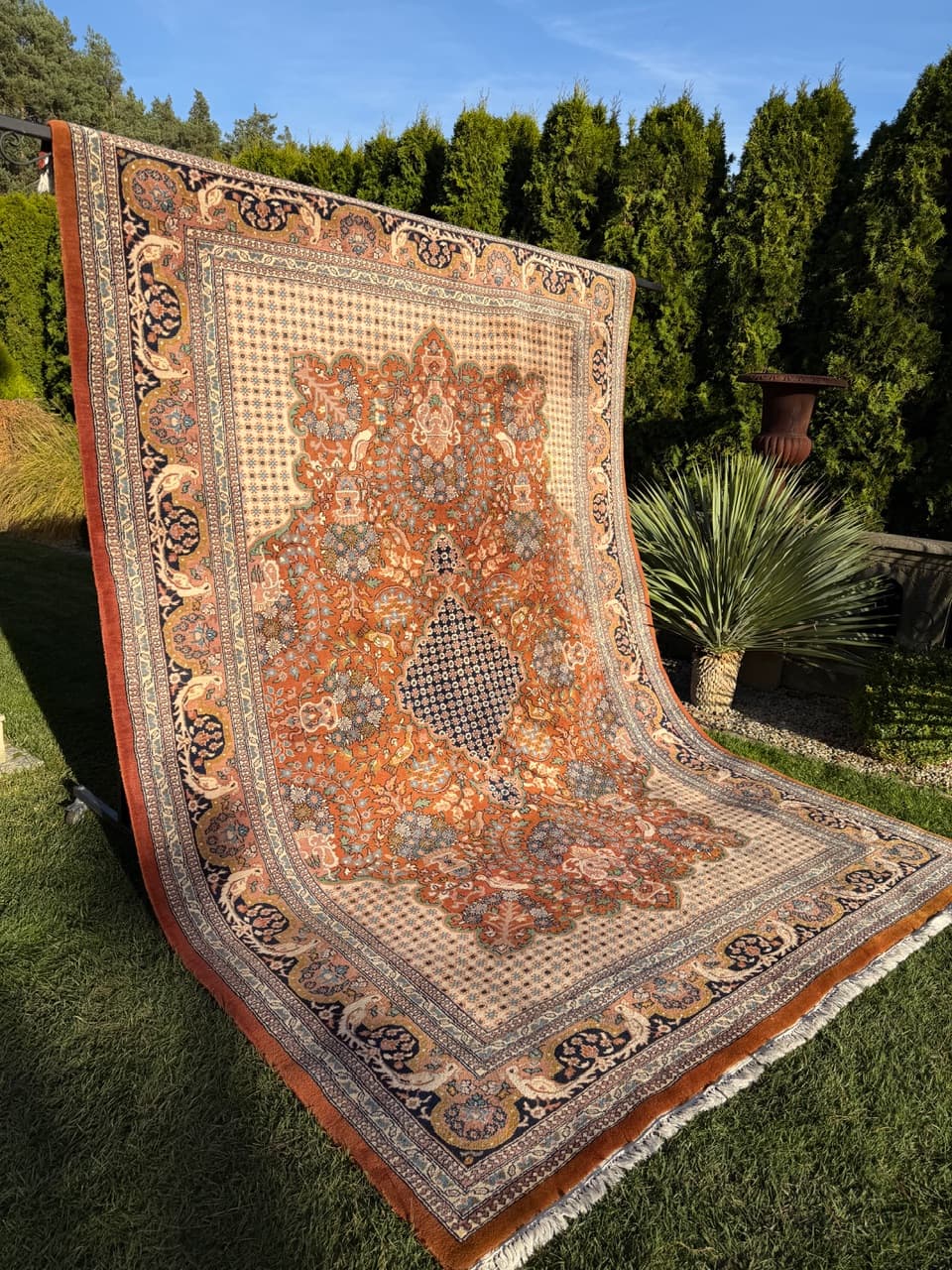 Rug Goum 350x250 cm, multicolor wool, India, 1990s. - 185192