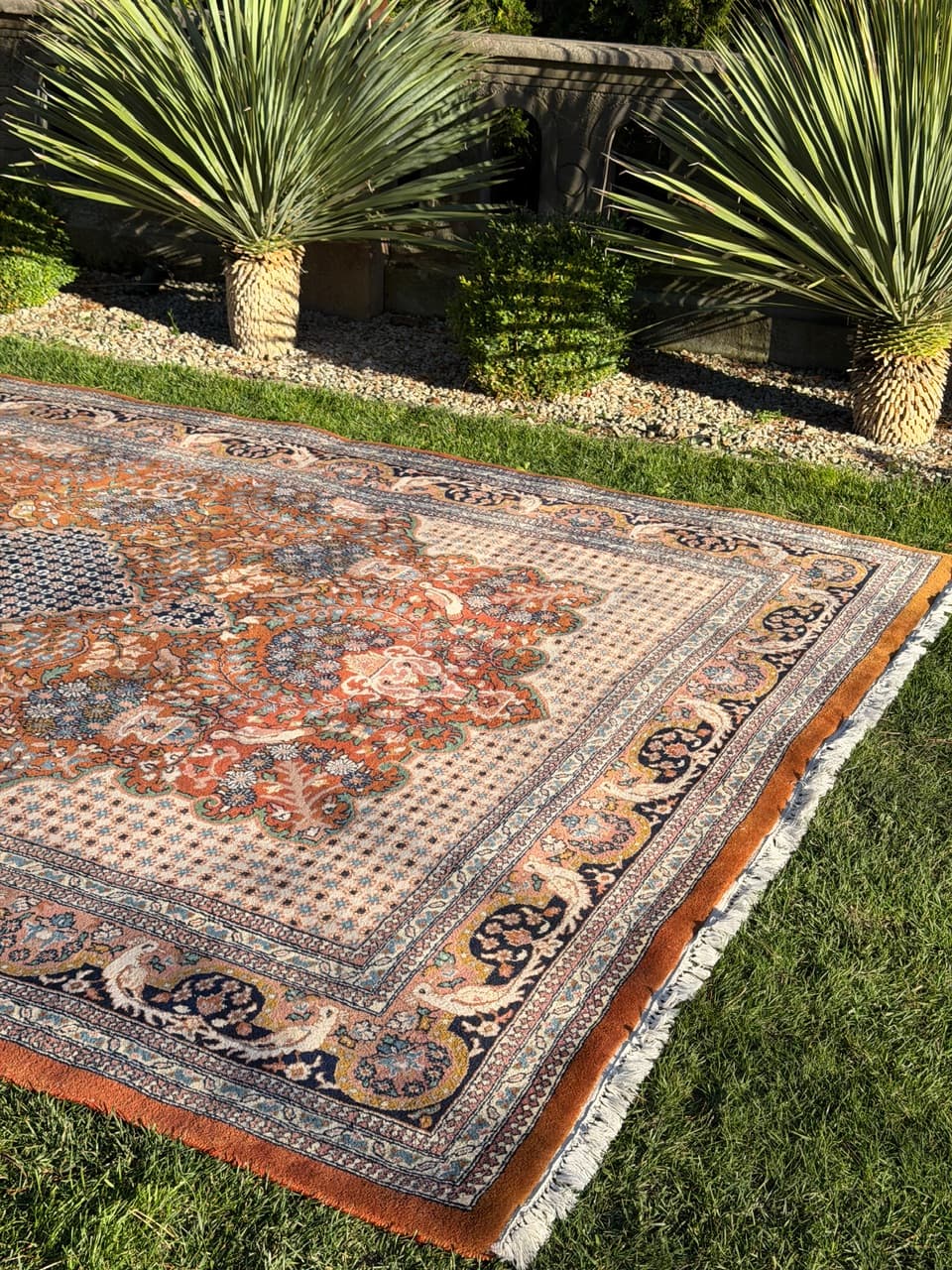 Rug Goum 350x250 cm, multicolor wool, India, 1990s. - 185203