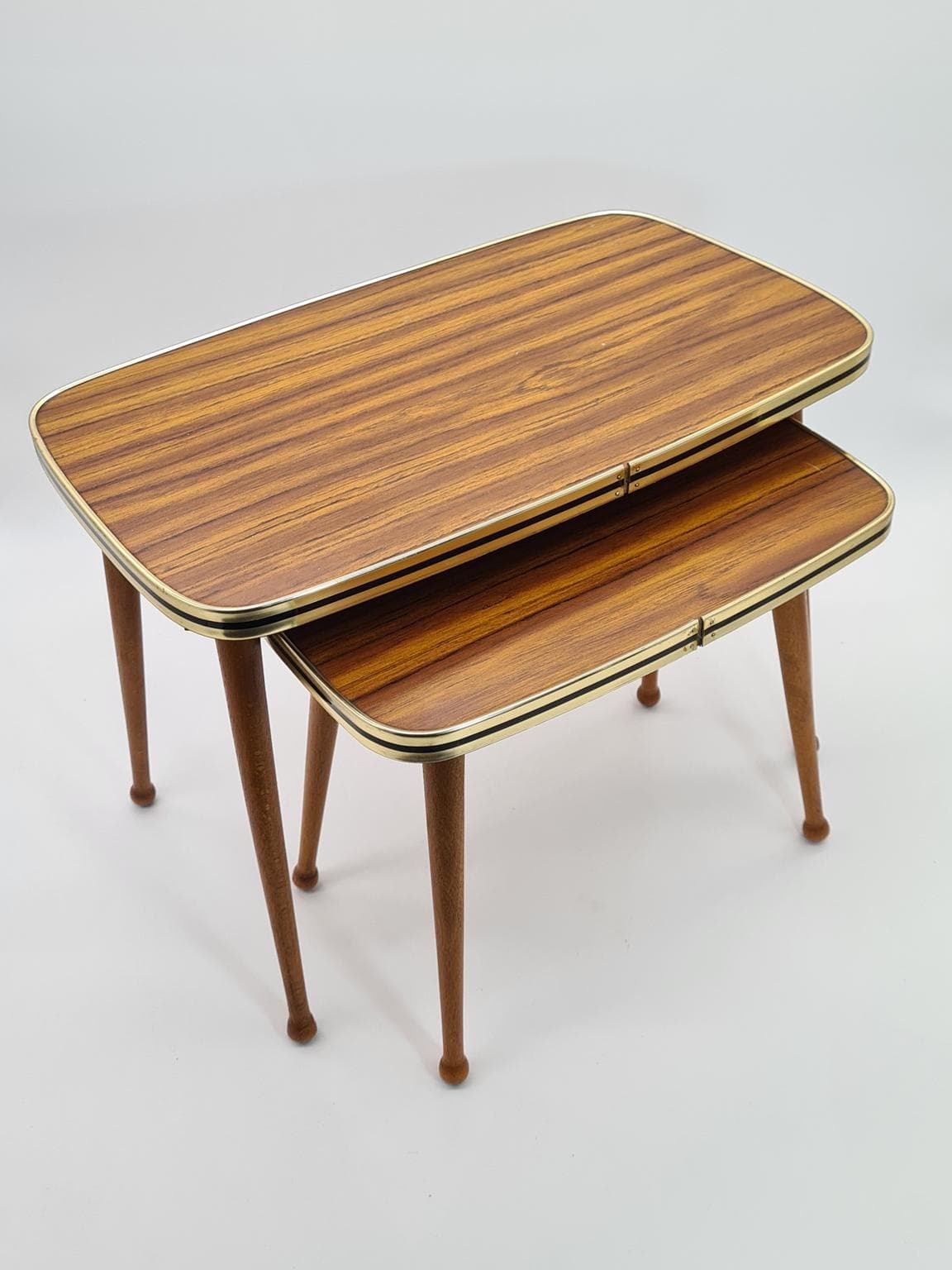 Zestaw stolików gniazdowych, brązowy, laminat, drewno, Niemcy, lata 70. - 185335