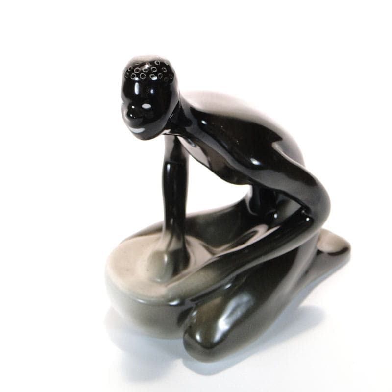 Figurka, Murzynek, czarny, porcelana, proj. H. Orthwein, Ćmielów, Polska, lata 50. - 185451