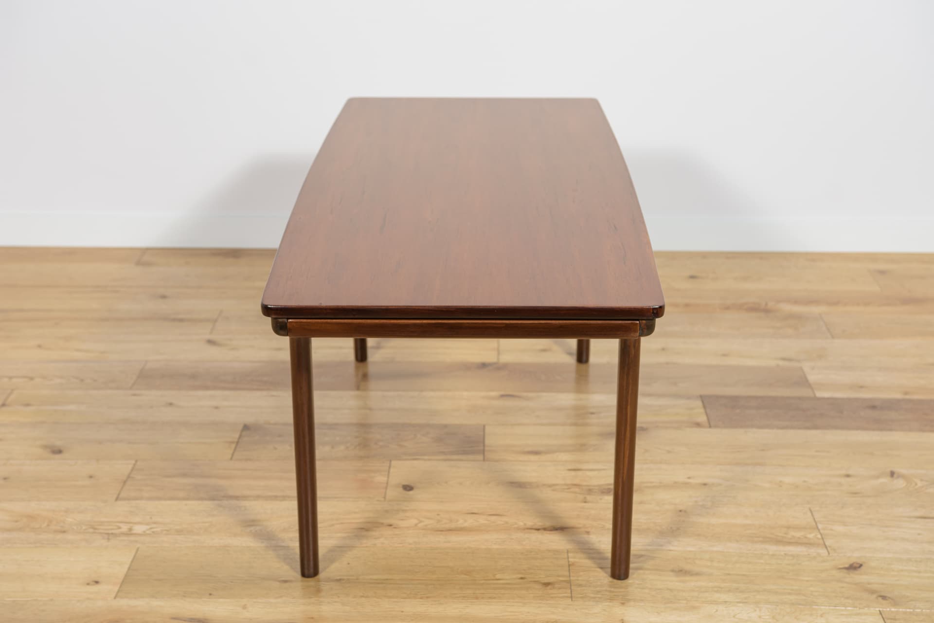 Coffee table, light brown teak, McIntosh, United Kingdom, 1960s. - 185662