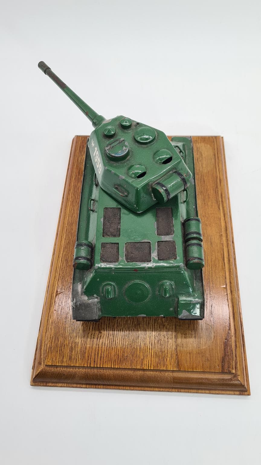 Vintage metalowy model czołgu – w całości z metalu | na drewnianej podstawie | PRL / Europa Wschodnia - 185799