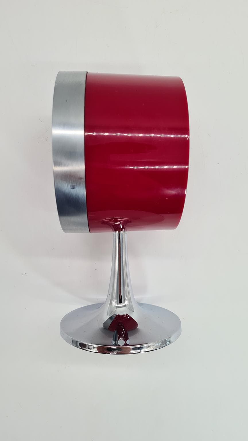 Table Clock Space Age, red, metal, Rhythm, Japan, 1960s. - 185875