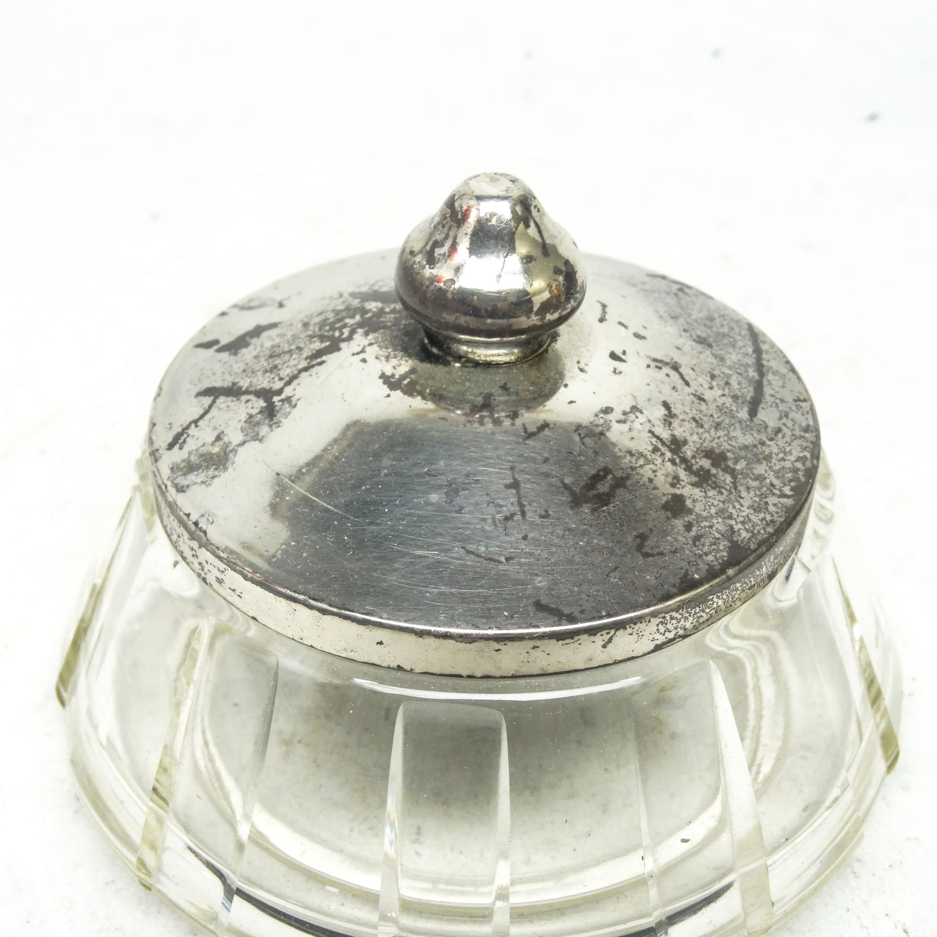 Art Deco bonbonnière, crystal, silver-plated brass, Sweden, 1930s. - 186037