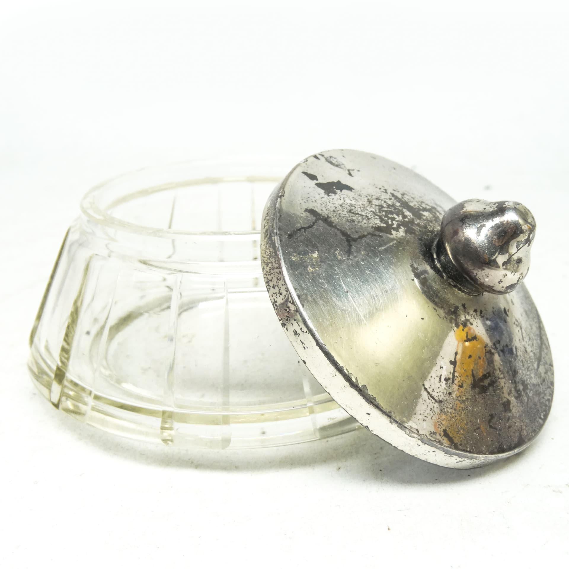 Art Deco bonbonnière, crystal, silver-plated brass, Sweden, 1930s. - 186039