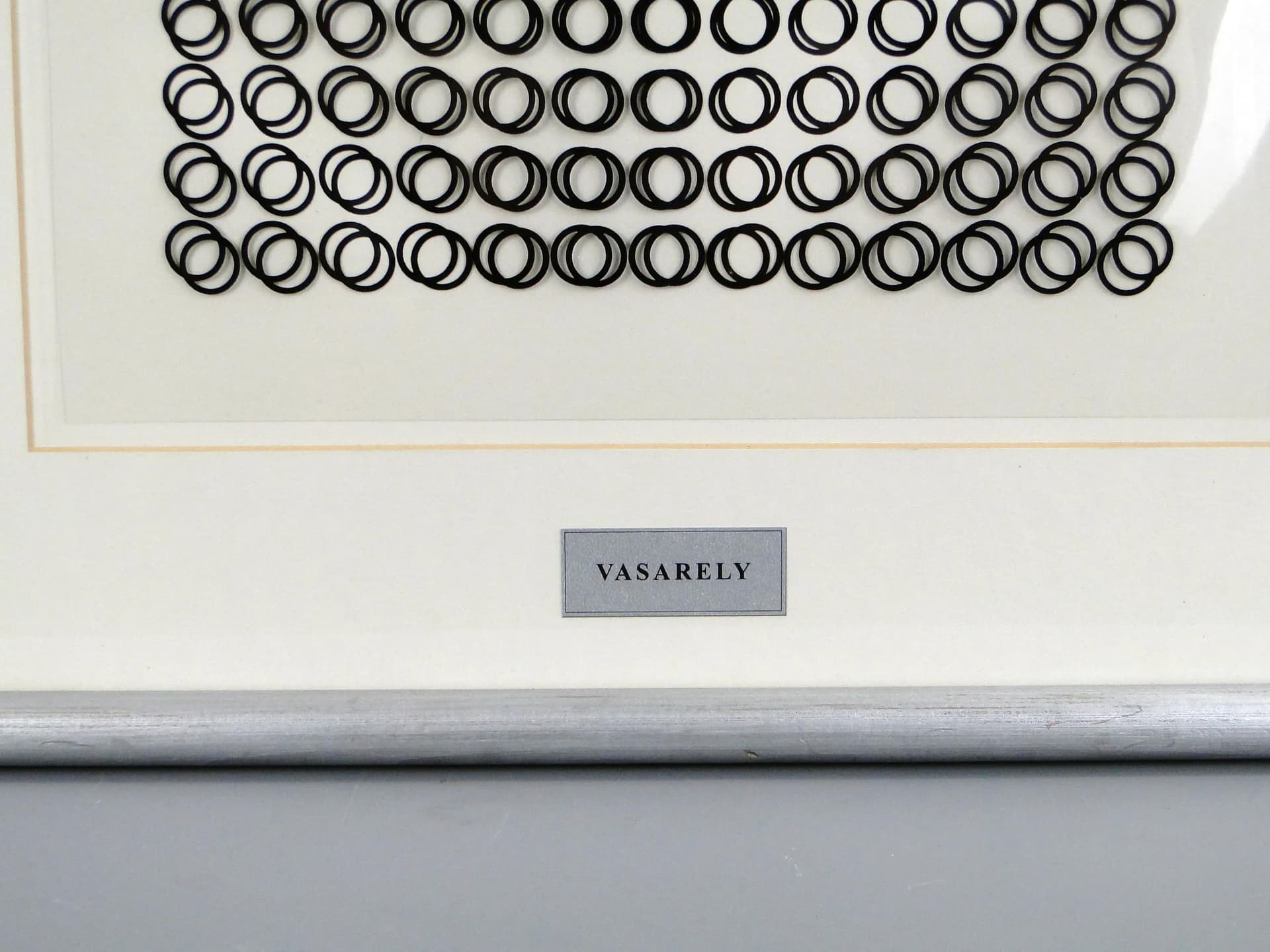 Grafika op-art, czarno-biała, papier, proj. V. Vasarely, Francja, lata 70. - 13057