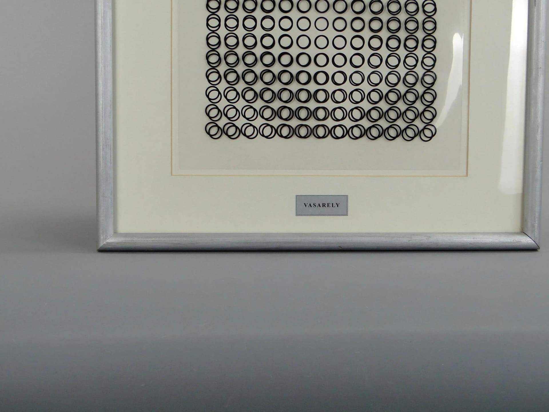 Grafika op-art, czarno-biała, papier, proj. V. Vasarely, Francja, lata 70. - 13062