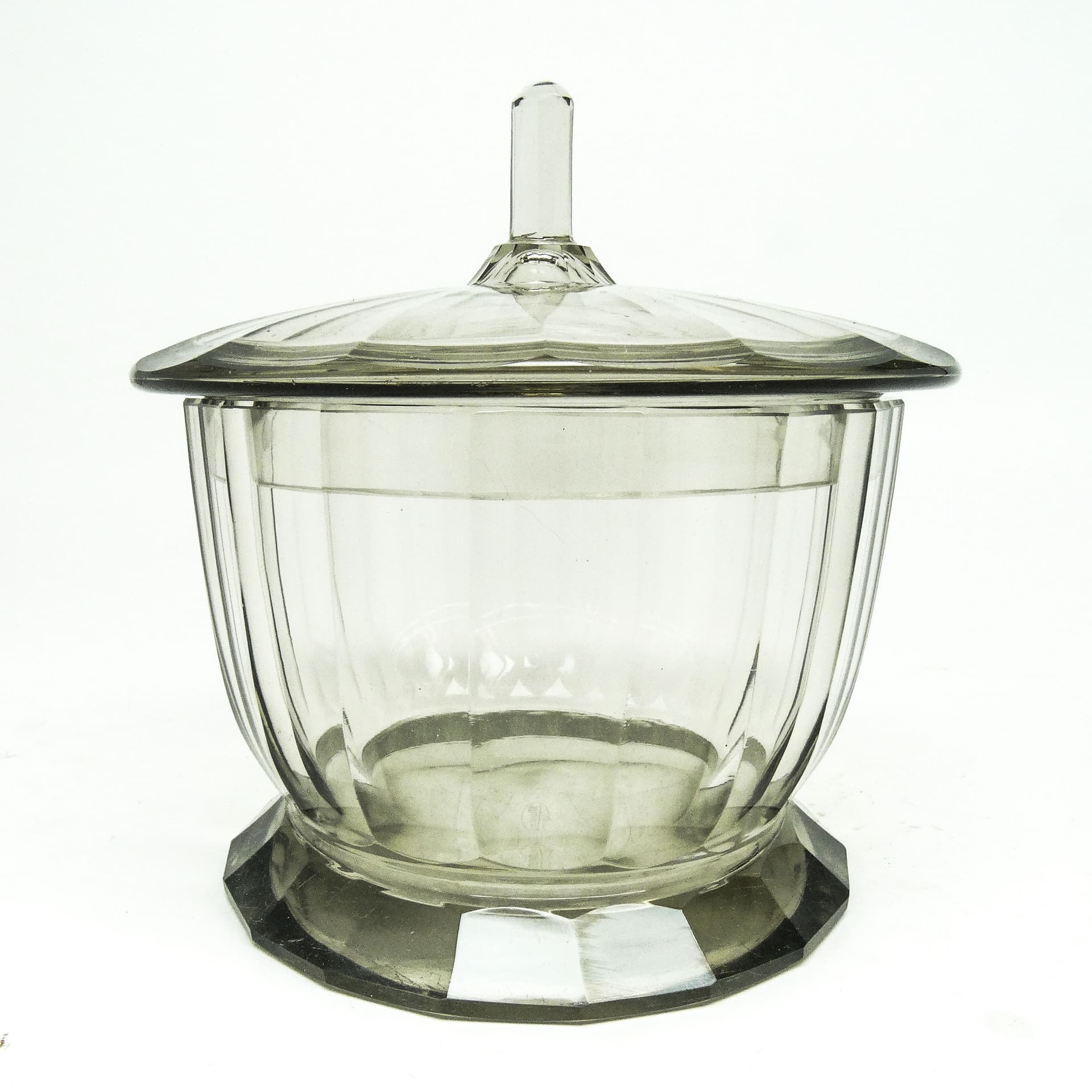 Art Deco bonbonniere, olive crystal, Bohemia, Czech Republic, 1930s. - 186087