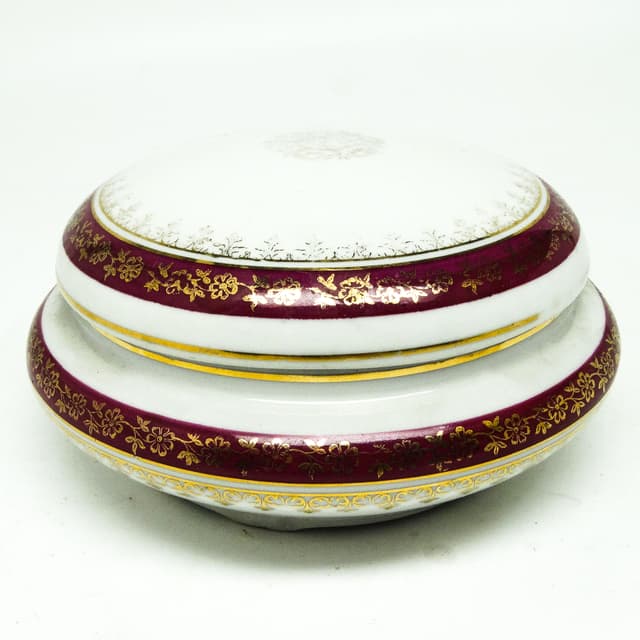 Art Nouveau bonbonniere, ivory ceramic, Ćmielów, Poland, early 20th c. - DIMENSION