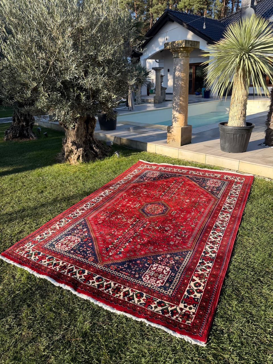 Rug Indo Abadeh 295x195 cm, red, wool, India, 1990s. - 186566