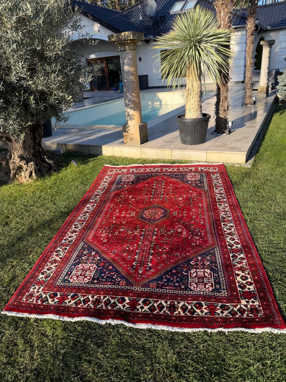 Rug Indo Abadeh 295x195 cm, red, wool, India, 1990s. - 186558