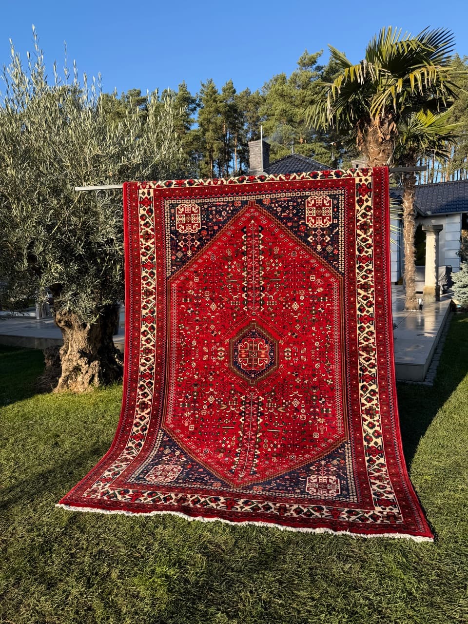 Rug Indo Abadeh 295x195 cm, red, wool, India, 1990s. - 186562