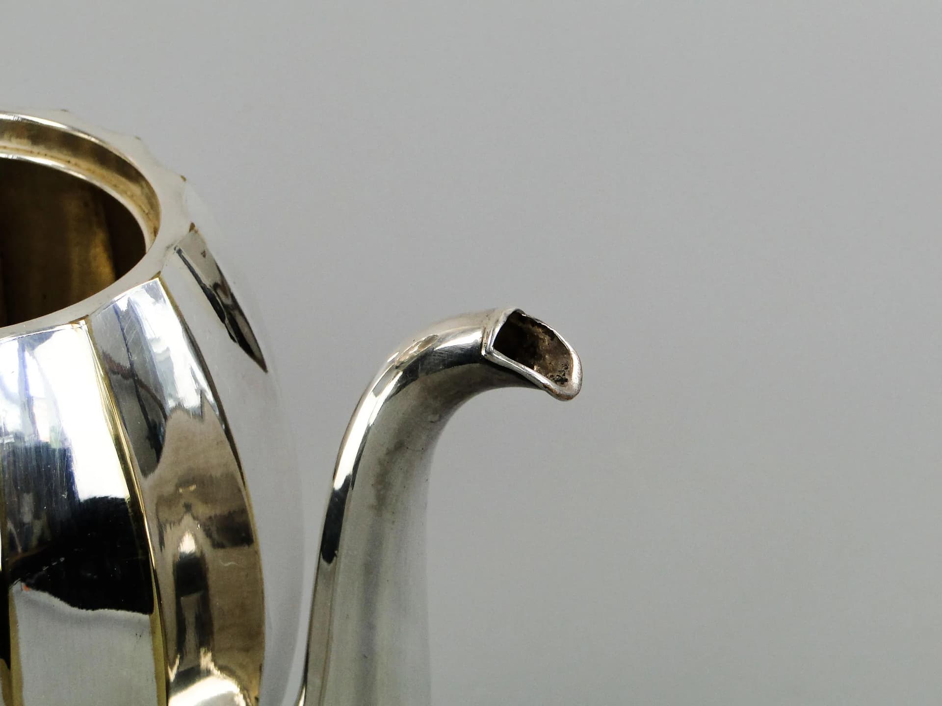 Teapot, Gustavian style, silver, brass, Hallbergs GAB, Sweden, early 20th c. - 13013