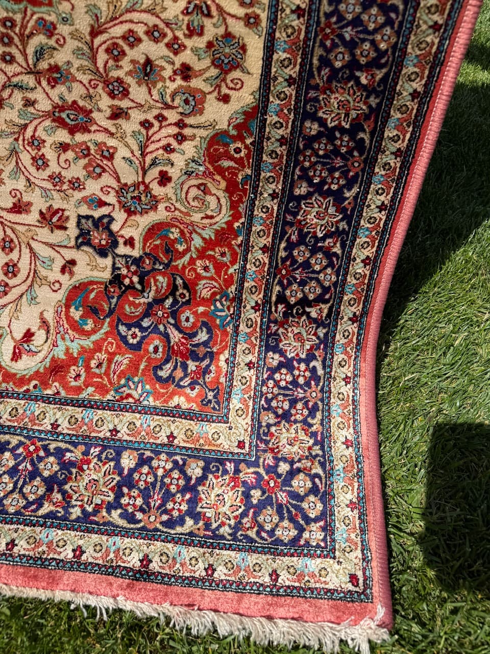 Rug Ghoum/Qom 145x105 cm, beige, silk, Iran, 1990s. - 186596