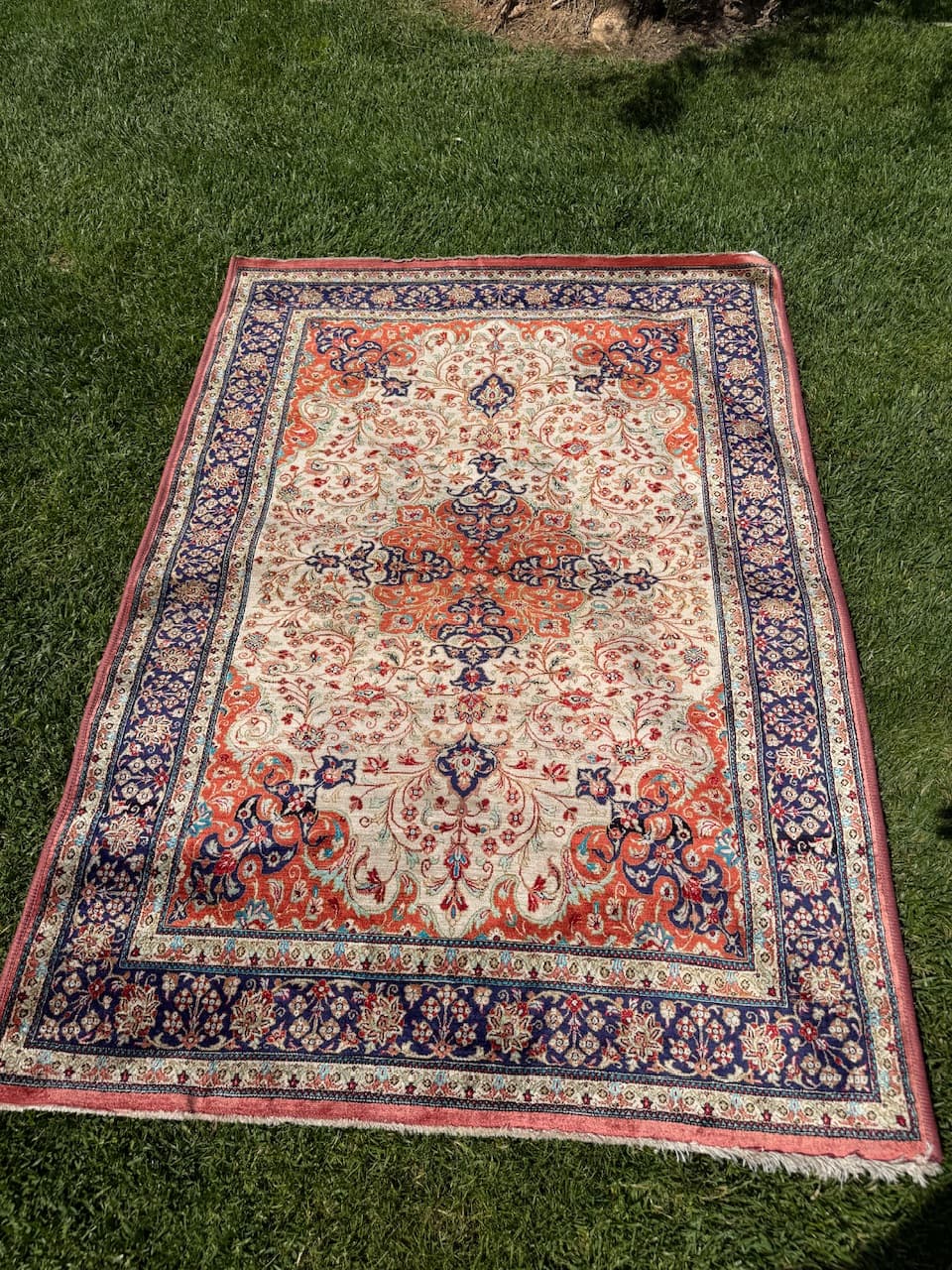 Rug Ghoum/Qom 145x105 cm, beige, silk, Iran, 1990s. - 186607