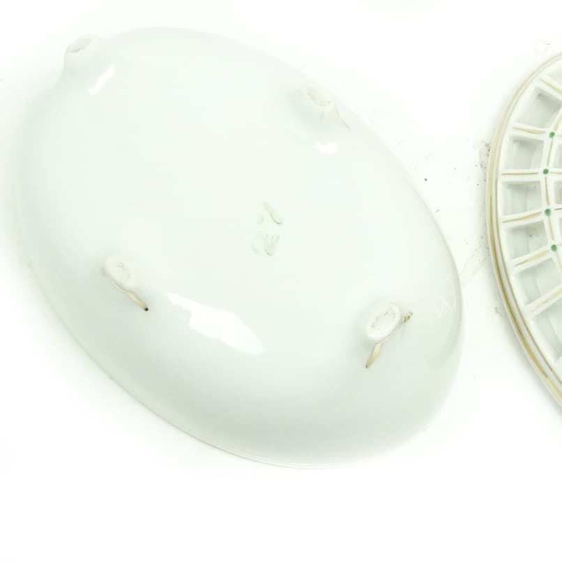 Bomboniera Art Nouveau, ceramika kremowa, Ćmielów, Polska, lata 50. - 186930