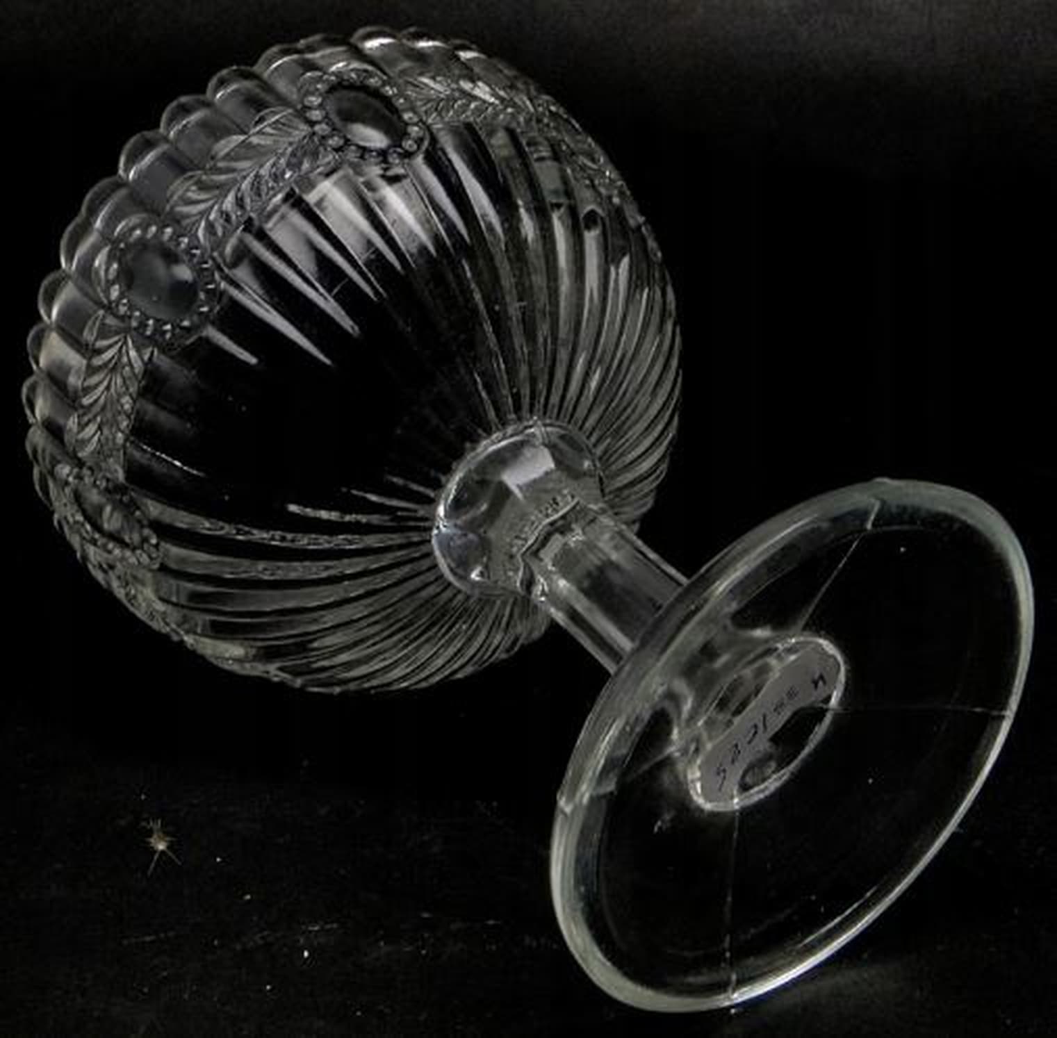 Cukiernica pucharowa koszyczkowa, szkło prasowane, Ząbkowice, Polska, lata 70. - 187184