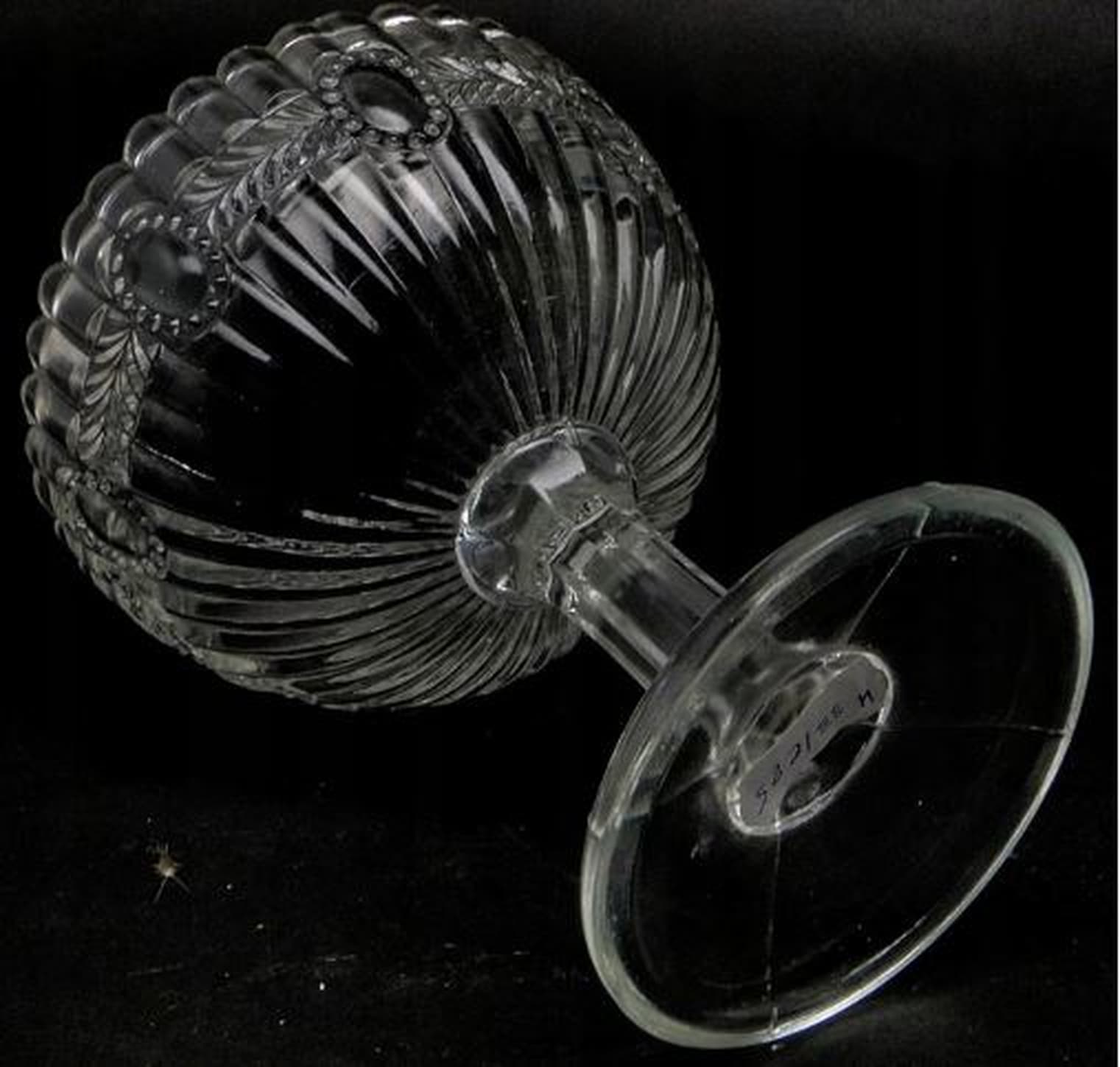 Cukiernica pucharowa koszyczkowa, szkło prasowane, Ząbkowice, Polska, lata 70. - 187180