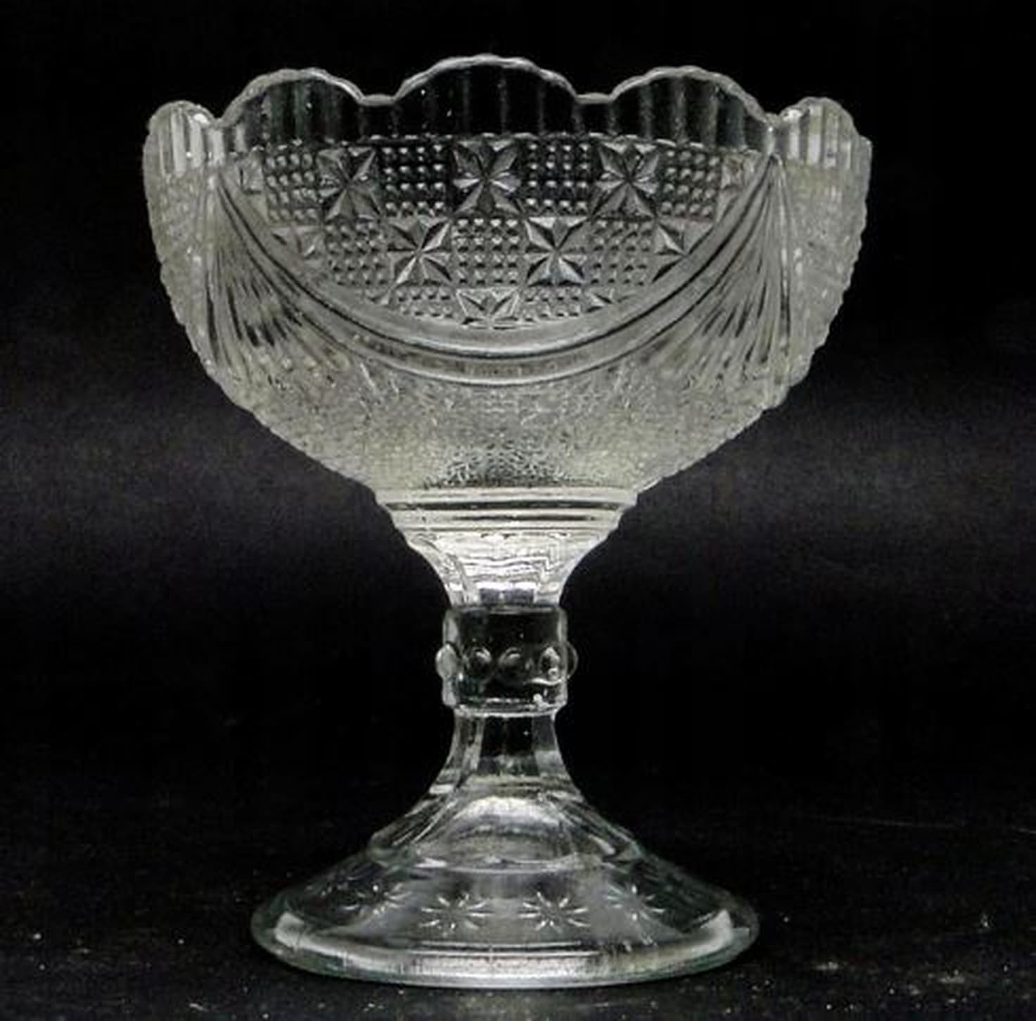 Cukiernica pucharowa, szkło, Ząbkowice, Polska, lata 70. - 187200