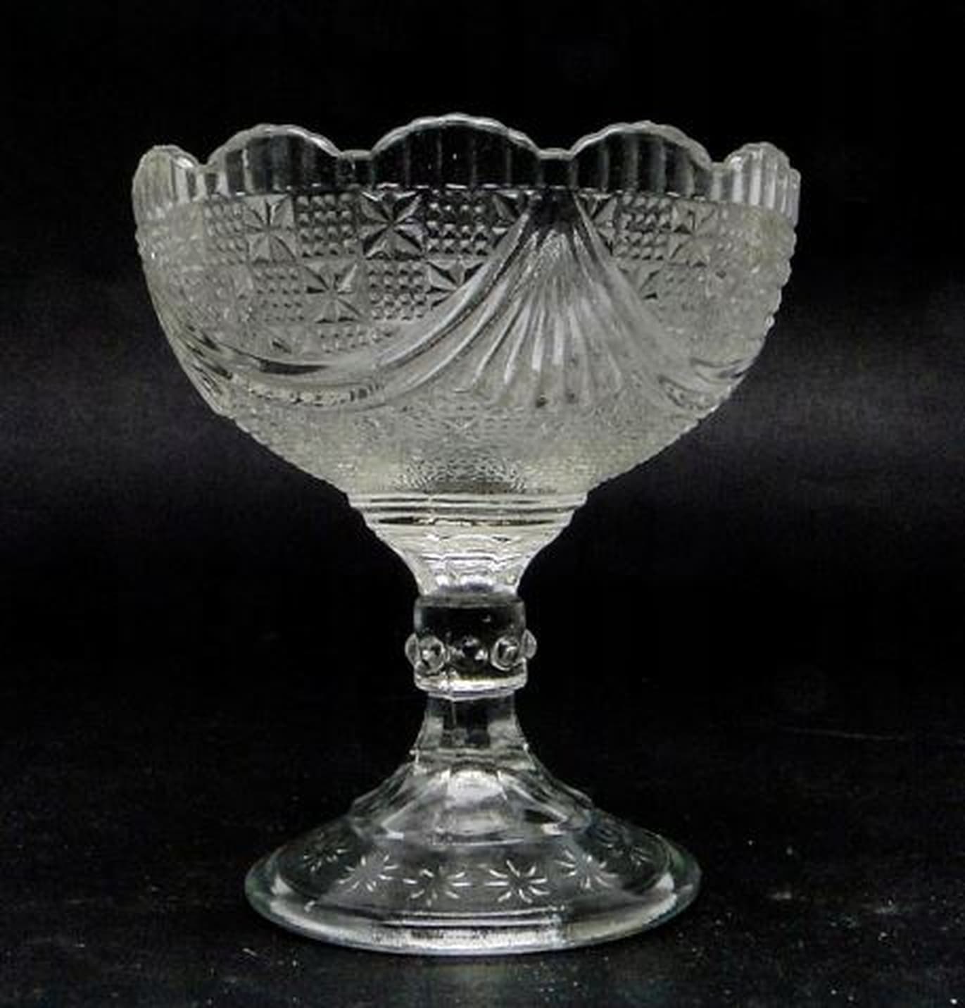 Cukiernica pucharowa, szkło, Ząbkowice, Polska, lata 70. - 187201