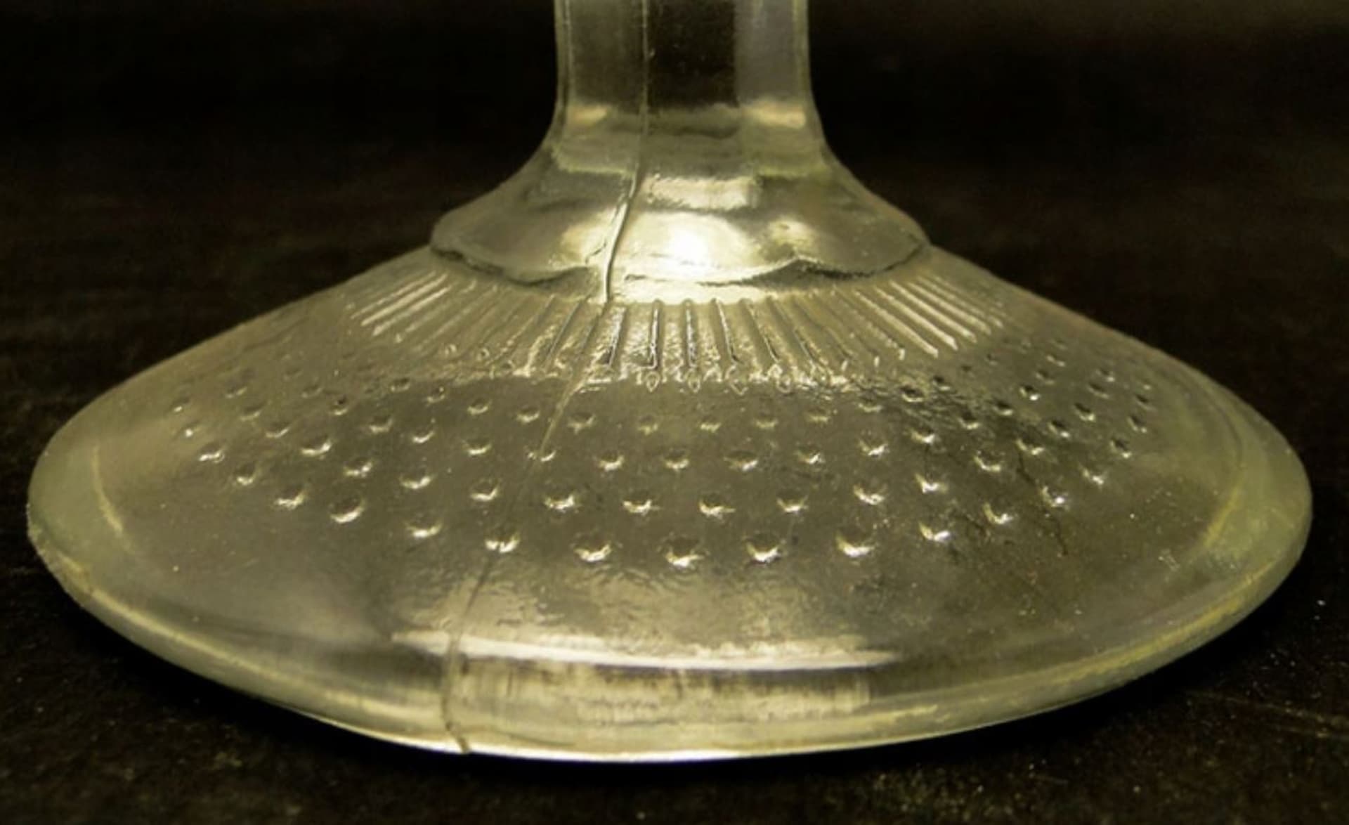 Cukiernica koszyczkowa, szkło prasowane, Ząbkowice, Polska, lata 70. - 187214