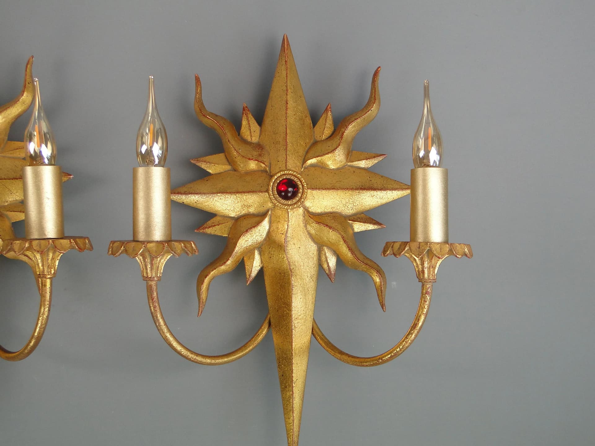 Para kinkietów Hollywood Regency, metal złoty, Włochy, lata 70. - 12955