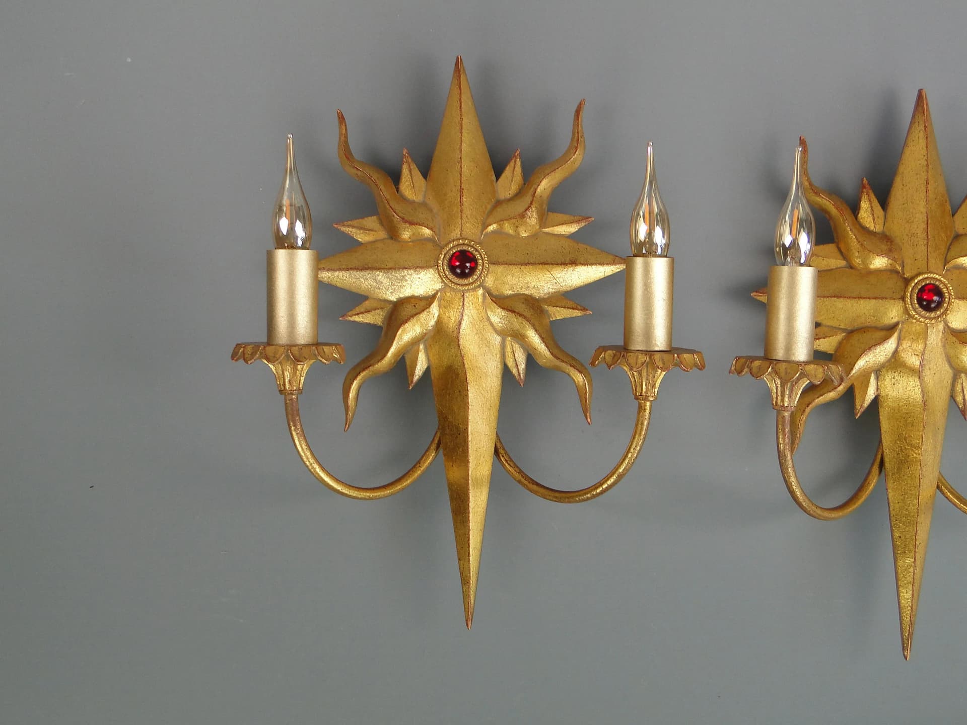 Para kinkietów Hollywood Regency, metal złoty, Włochy, lata 70. - 12953