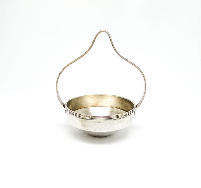 Cukiernica, eklektyzm, mosiądz srebrzony, Bracia Henneberg, Polska, lata 20. - 187749