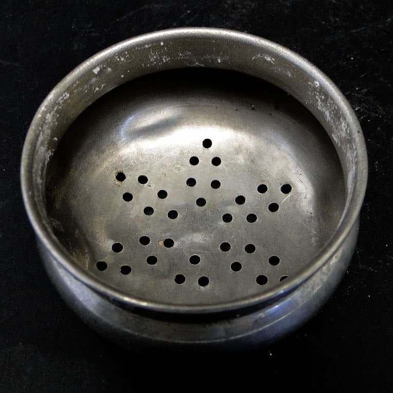 Cukiernica do cukru pudru, Art Nouveau, szkło prasowane, mosiądz srebrzony, Szwecja, lata 20. - 188215