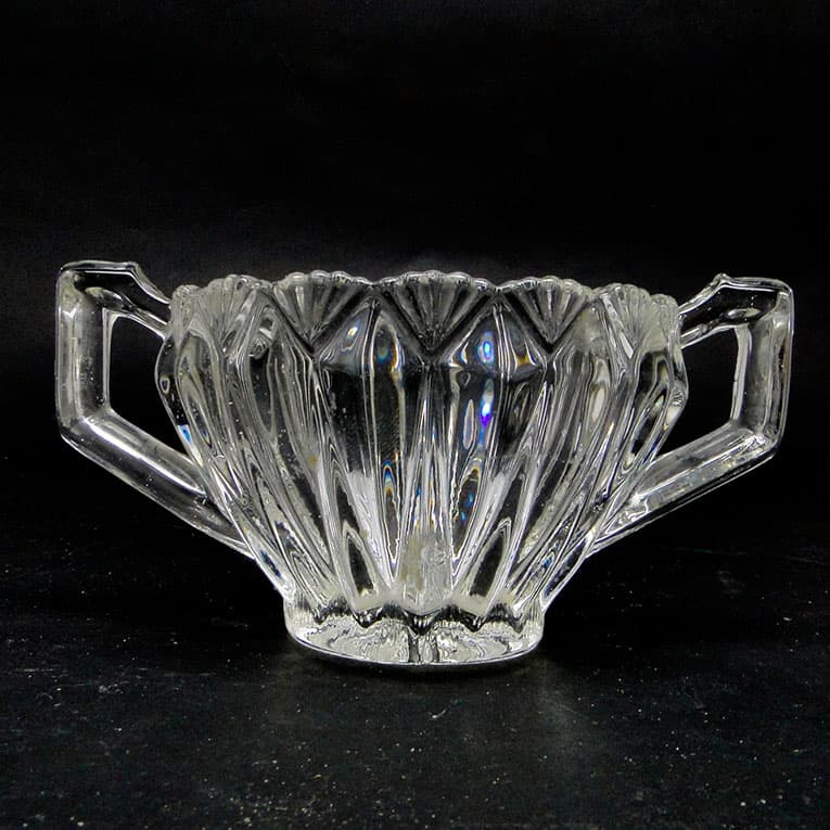 Cukiernica postmodernizm new look, szkło prasowane transparentne, Huta Hortensja, Polska, lata 70. - 188333